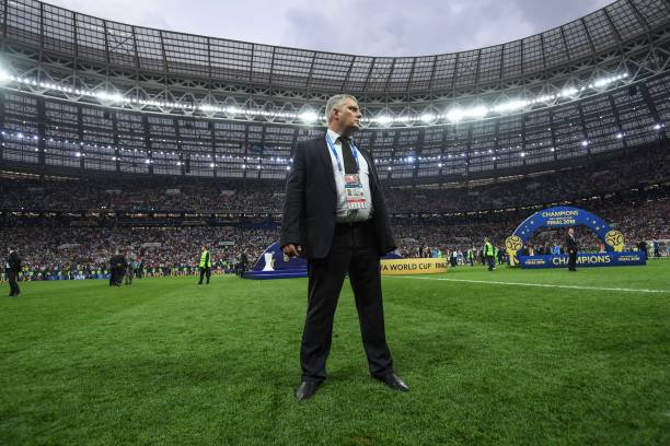 他更大的梦 他更大的梦